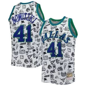 Dirk Exclusif Nowitzki Dallas Mavericks 1998/99 Hardwood Classics Doodle Swingman Jersey White
